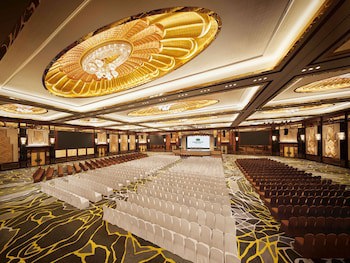 Sunway Resort Hotel