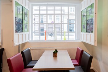 Hotel Alster fotoğrafı