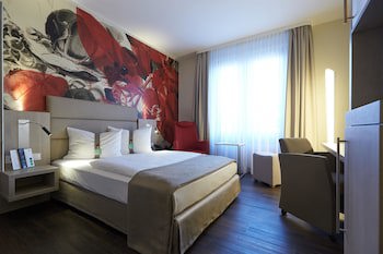First Inn Zwickau galeri fotoğrafı