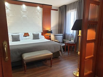 Best Western Premier Cmc Girona