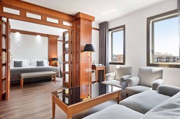 Best Western Premier Cmc Girona