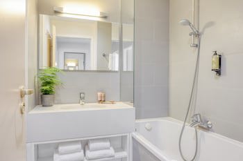 Citadines Toison D'or Brussels