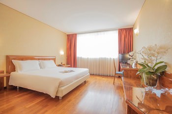Montresor Hotel Tower galeri fotoğrafı