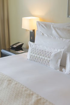 Delfines Hotel & Convention Center