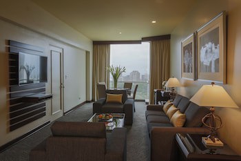 Delfines Hotel & Convention Center