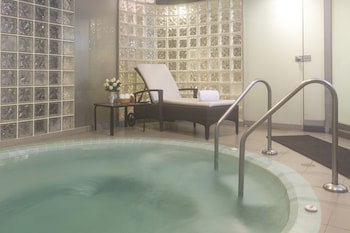 Delfines Hotel & Convention Center