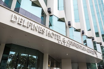 Delfines Hotel & Convention Center