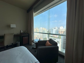 Delfines Hotel & Convention Center