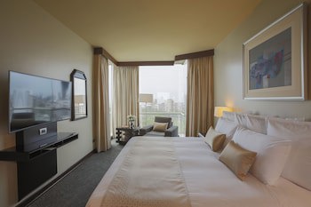 Delfines Hotel & Convention Center