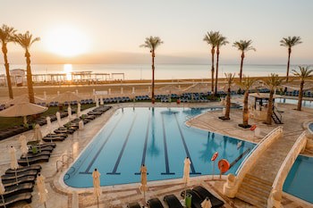 Vert Dead Sea