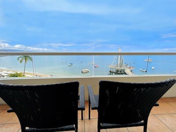 Hotel Delfin Pv Beach Resort
