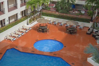 Hotel Delfin Pv Beach Resort