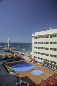 Hotel Delfin Pv Beach Resort