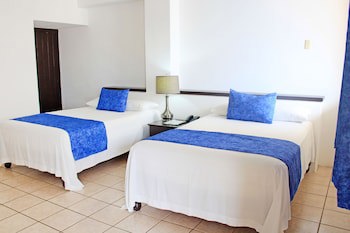 Hotel Delfin Pv Beach Resort