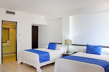 Hotel Delfin Pv Beach Resort