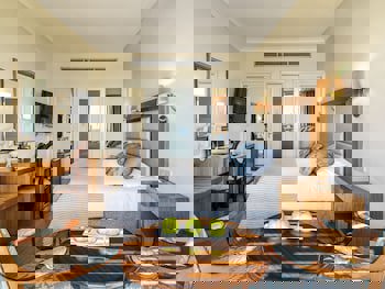 Alexander The Great Beach Hotel