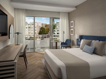 Mediterranean Beach Hotel galeri fotoğrafı