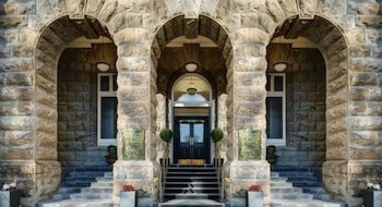 Adina Heritage Christchurch