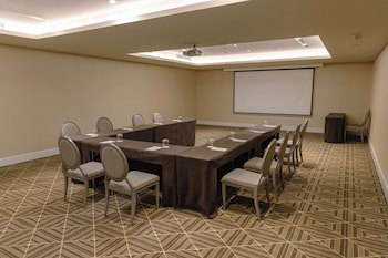 Bristol Panama, A Registry Collection Hotel