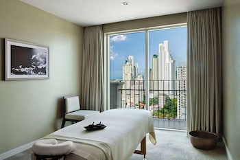 Bristol Panama, A Registry Collection Hotel