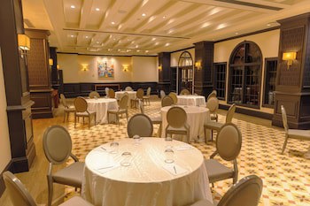 Bristol Panama, A Registry Collection Hotel