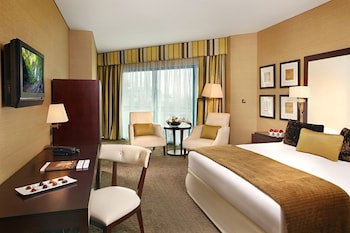 Movenpick Grand Al Bustan Dubai fotoğrafı