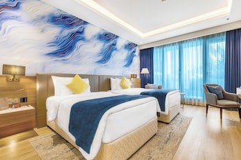 Movenpick Grand Al Bustan Dubai galeri fotoğrafı