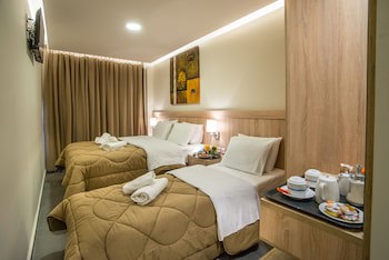 Argo Hotel