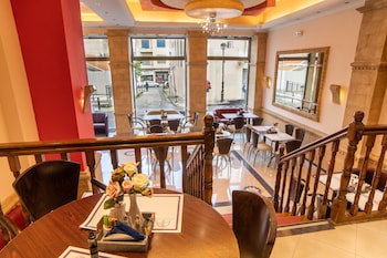 Argo Hotel