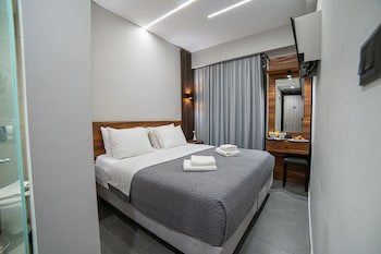Argo Hotel
