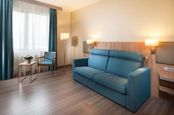 Holiday Inn Prague Congress Centre by IHG galeri fotoğrafı