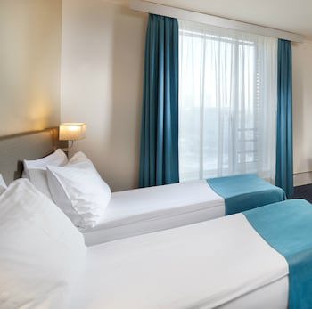 Holiday Inn Prague Congress Centre by IHG galeri fotoğrafı