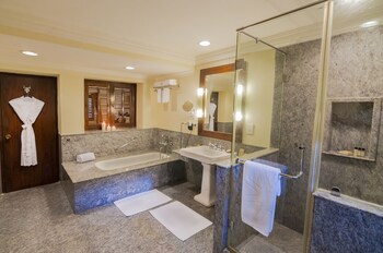 Vivanta Sawai Madhopur Lodge