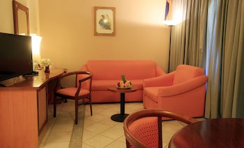 Kairaba Hotel