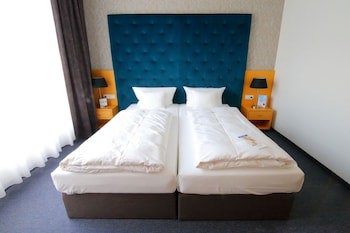 rugs Hotel am Schlosspark Lichtenwalde fotoğrafı