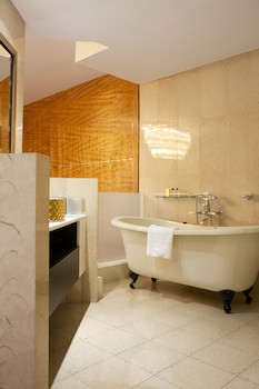 Airways Hotel