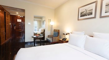Airways Hotel