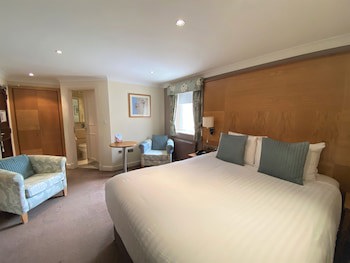 Best Western Premier Yew Lodge East Midlands Airport