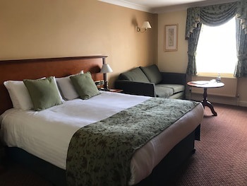 Best Western Premier Yew Lodge East Midlands Airport