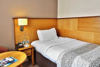 Best Western Premier Yew Lodge East Midlands Airport