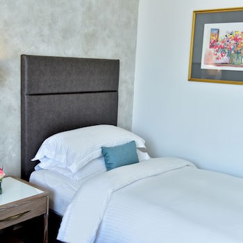Gefinor Rotana