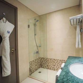 Gefinor Rotana