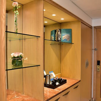 Gefinor Rotana