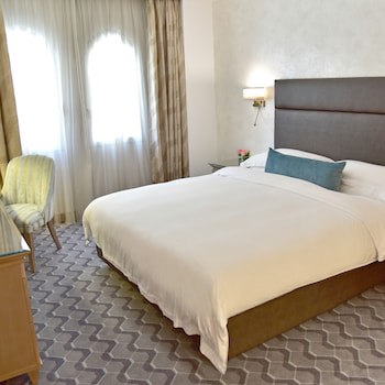 Gefinor Rotana