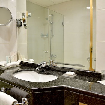 Gefinor Rotana