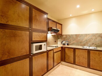 Gefinor Rotana