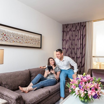 Gefinor Rotana