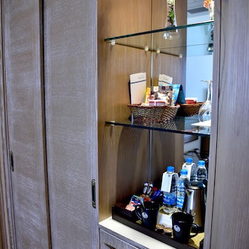 Gefinor Rotana