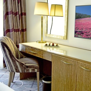 Gefinor Rotana