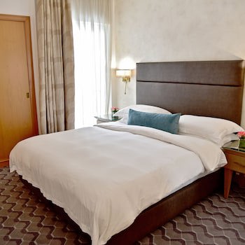 Gefinor Rotana